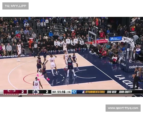 热火127-117击败76人，新援鲍威尔砍32分展现高效进攻